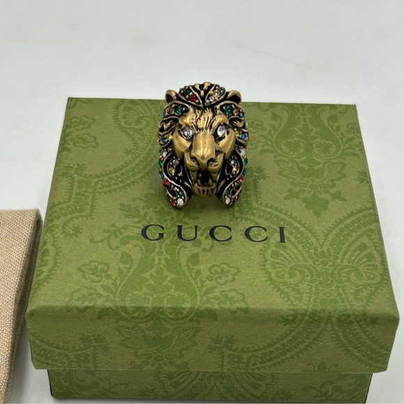Gucci Jewelry - Women’s Gucci lion head motif multicolor Stone ring size 5 made in Italy